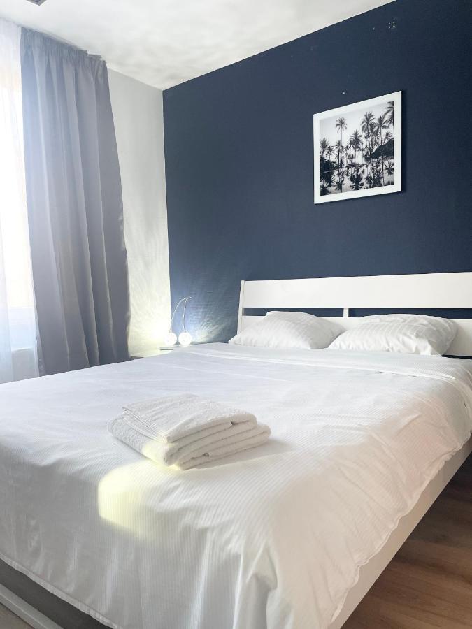 بروكسل Lovely 2 Bedrooms Apartment المظهر الخارجي الصورة
